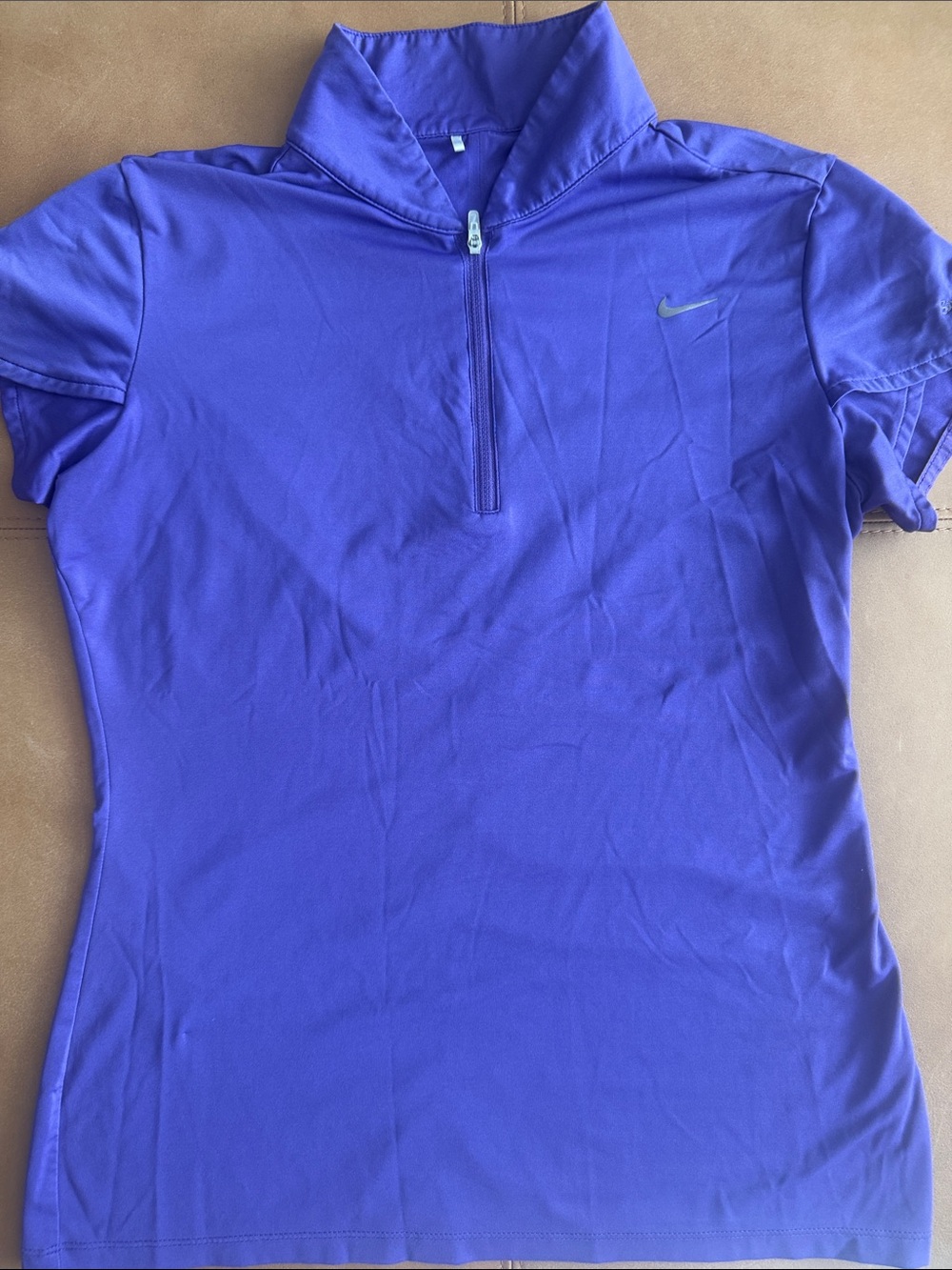Nikegolf tour performance purple women’s golf shirt size s